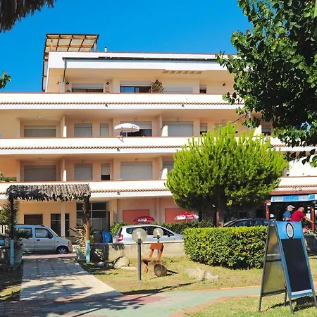 Lejlighed In With Parking Space Silvi Marina