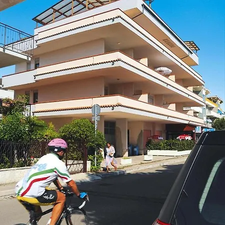 Lejlighed In With Parking Space